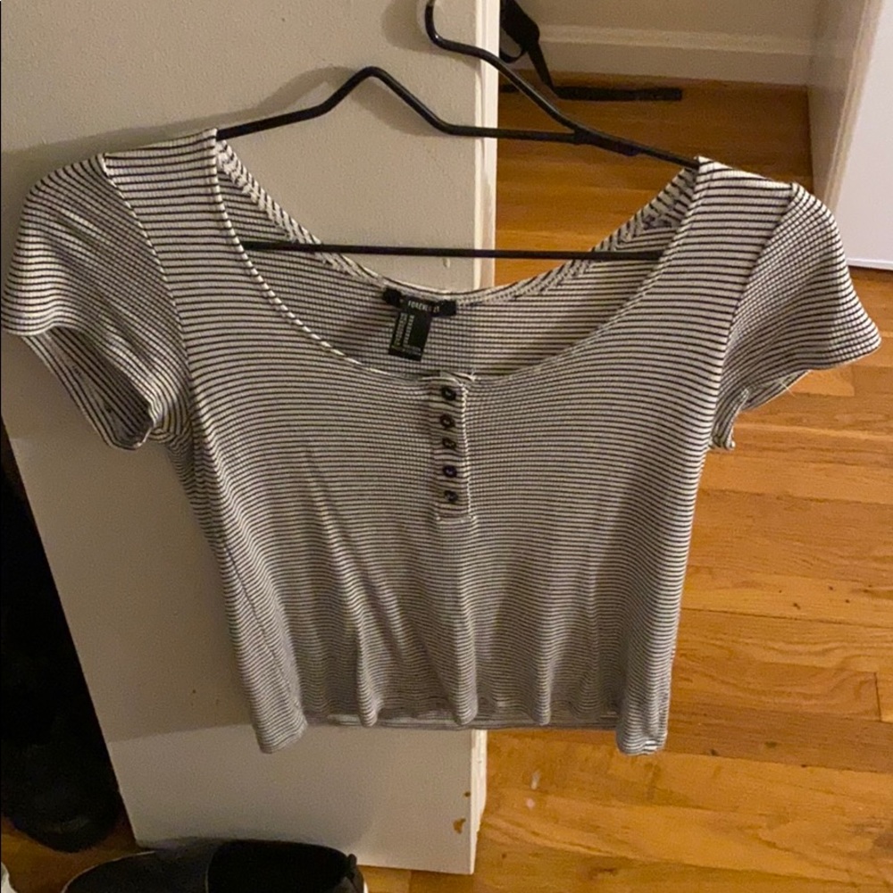 striped t shirt